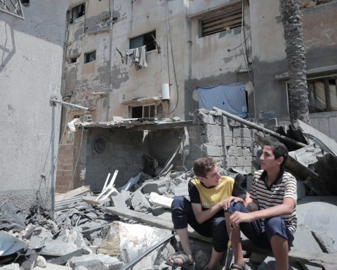 Gaza Ceasefire Talks Stall as US, Israel Blame Hamas