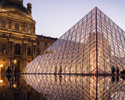 Louvre Jewellery Heist Suspects Linked to 2015 Case